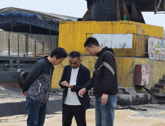 39da27393c4e02a70b1764109070410